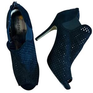 Madden Girl Black Perforated Peep Toe Booties Faux Leather Zip Back 8M